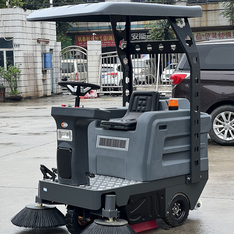 M3140 100L Large Capacity Good Quality Floor Sweeper 